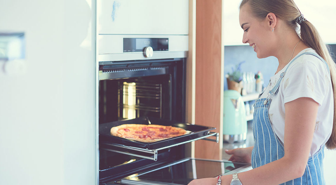 «Мать супруга хотела меня научить правильно готовить и убираться дома «