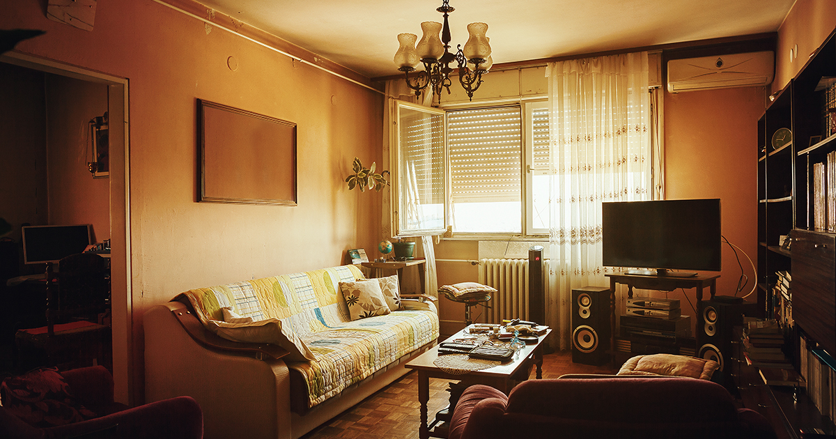 Проходной двор в комнате. Собственник живет в квартире. Срочно квартира ищу метро семеновская. Не квартира а. Квартиры на приморской.